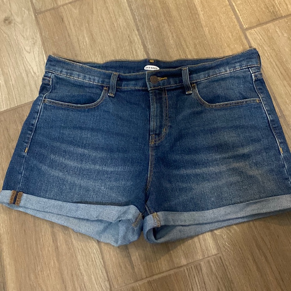 Womens old navy shorts